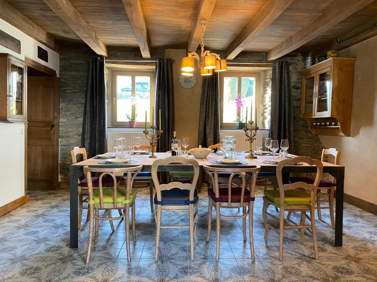 Le Héron - Gîte de charme avec rivière - 6 ou 10 personnes Fauvillers Exterior foto